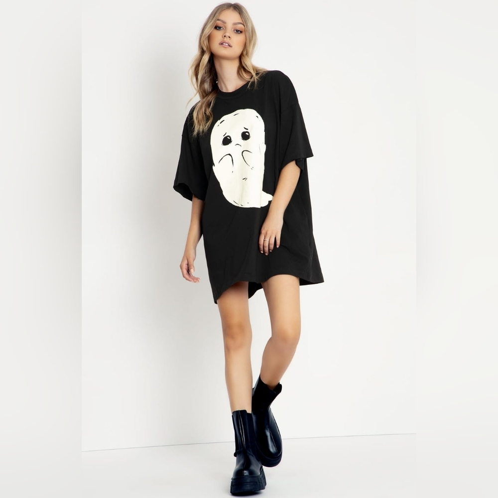 MELANCHOLY GHOST GIANT TEE